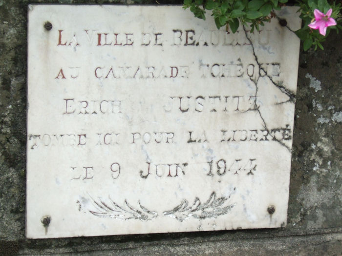 Memorial at Beaulieu to Eric Justitz