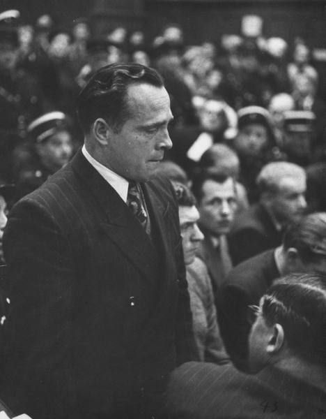 Karl Lenz giving evidence at Bordeaux in 1953