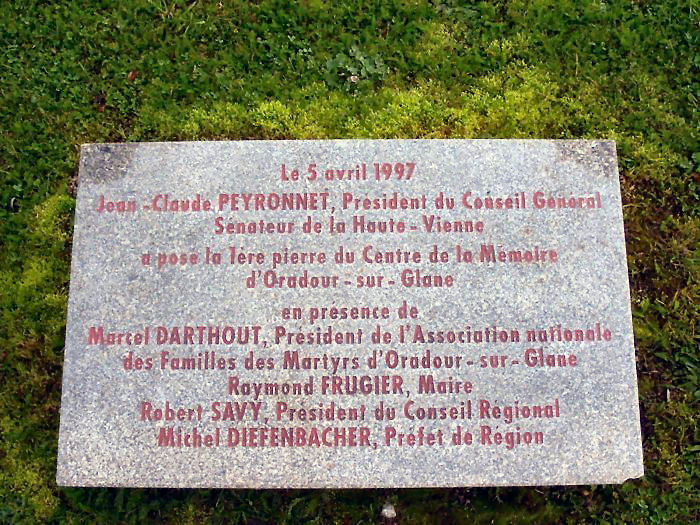 Commemorative plaque for Centre de la Mémoire