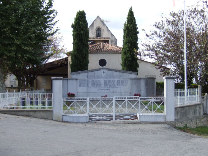 The main memorial in Marsoulas