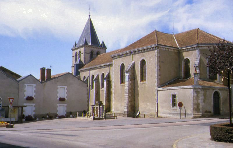 Oradour-sur-Vayres church