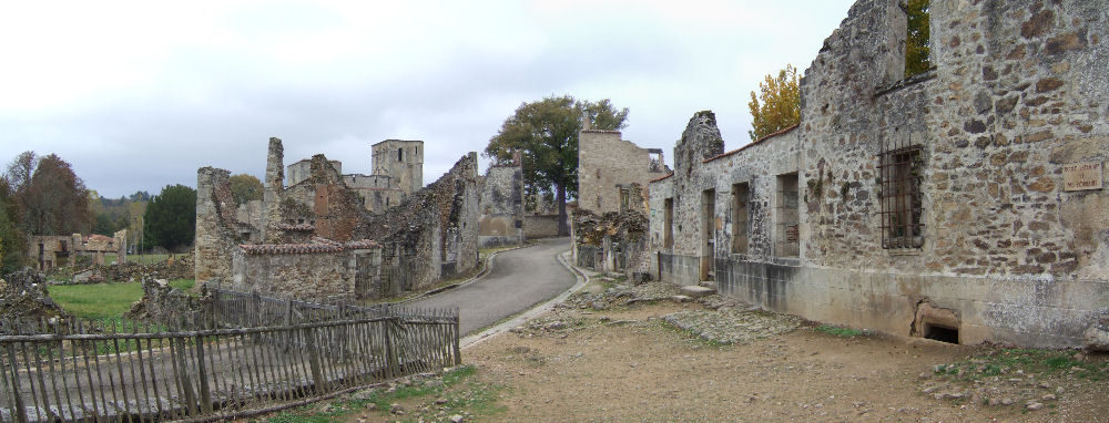 Panorama of the church and the Lorraine refugees school from the road to Peyrilhac